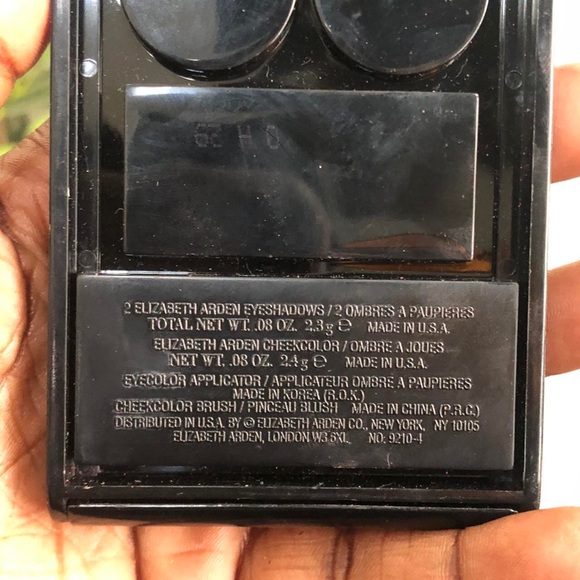 NEW Elizabeth Arden Eyeshadows CheekColor & Applicator - Picture 4 of 4